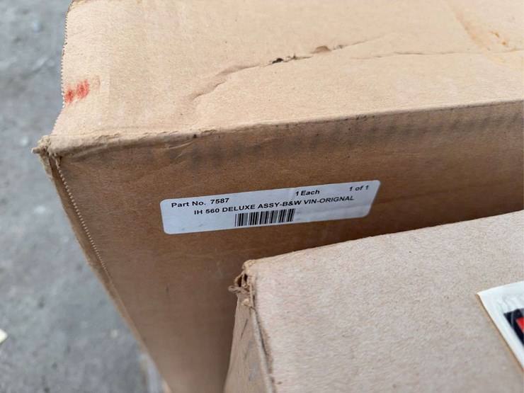 tractor-seats-and-tires-image-11