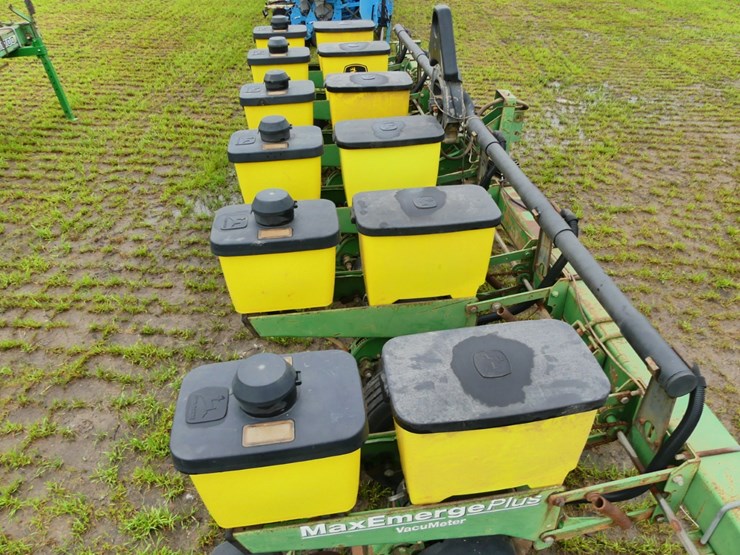 john-deere-1700-image-5