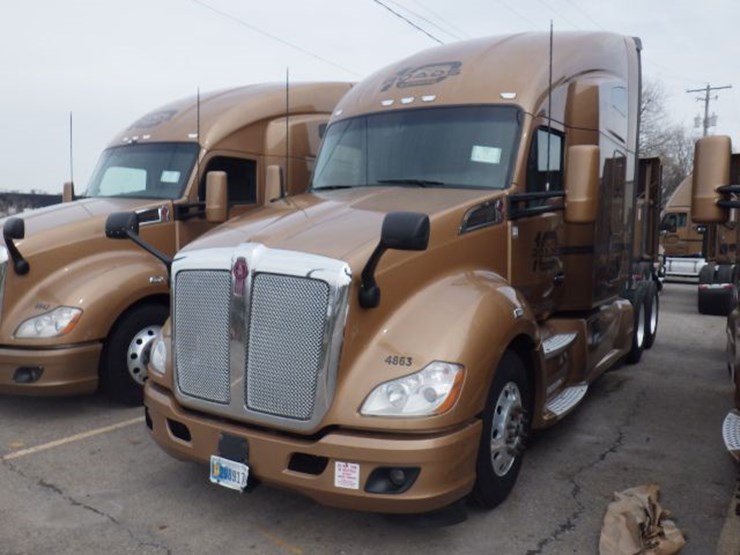 2022-kenworth-t680-image-1