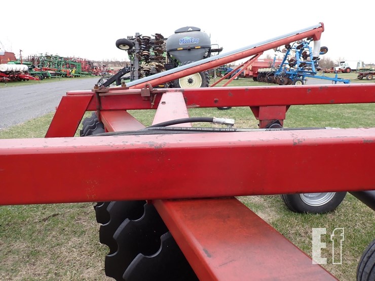 case-ih-770-image-10