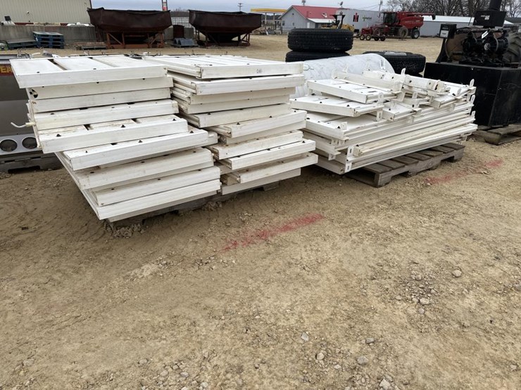 #25-•-nursery-hog-flooring-and-gates-image-3