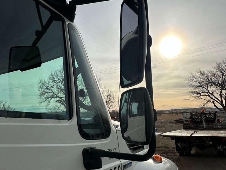 2008-international-7400-image-28