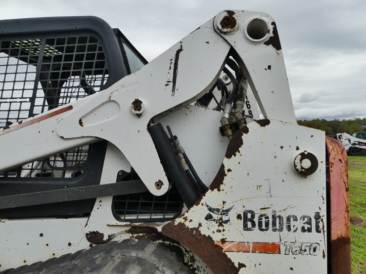 bobcat-t650-image-8