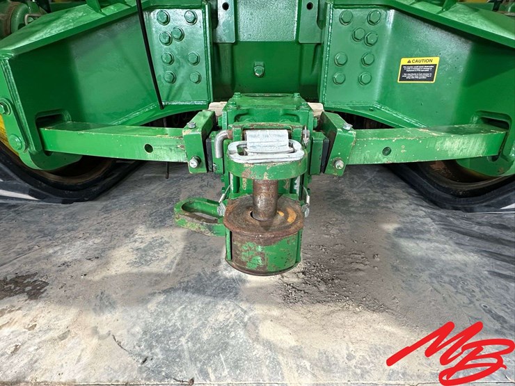 2012-john-deere-9560-image-35