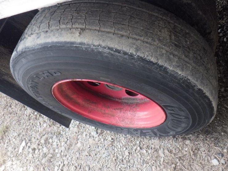 2012-utility-van-image-11