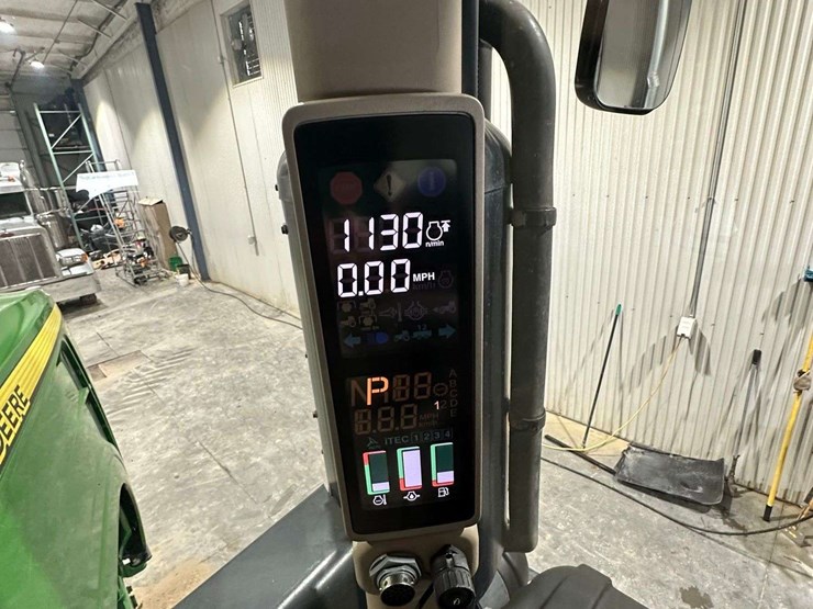 2012-john-deere-9560-image-47