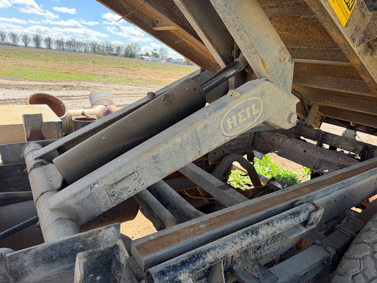 #37048-•-**1992-gmc-sierra-dump-truck-1gdjc34k5ne525733-image-23