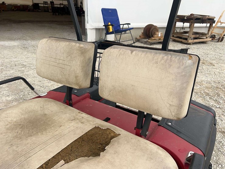 ez-go-golf-cart-image-19