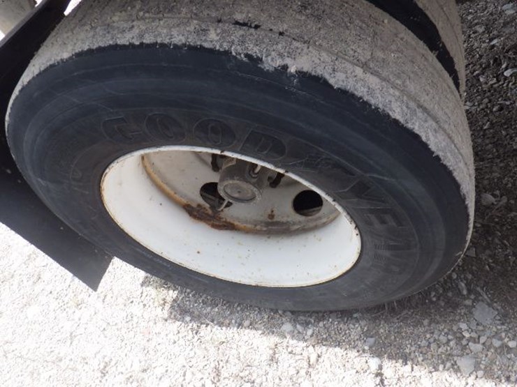 2015-strick-trailer-image-7