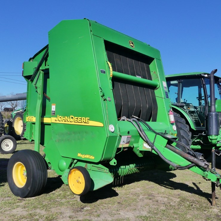 2003 JOHN DEERE 567
