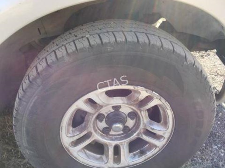 2000-ford-expedition-xlt-image-9