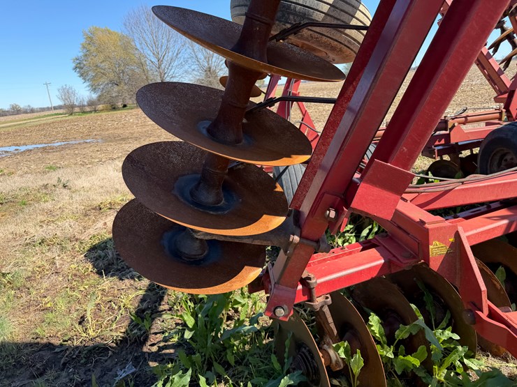 case-ih-3900dh-image-49