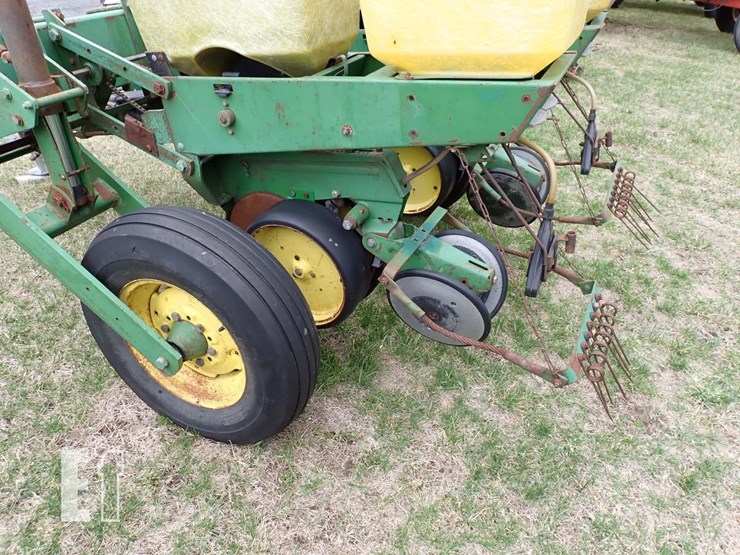 john-deere-7000-image-5