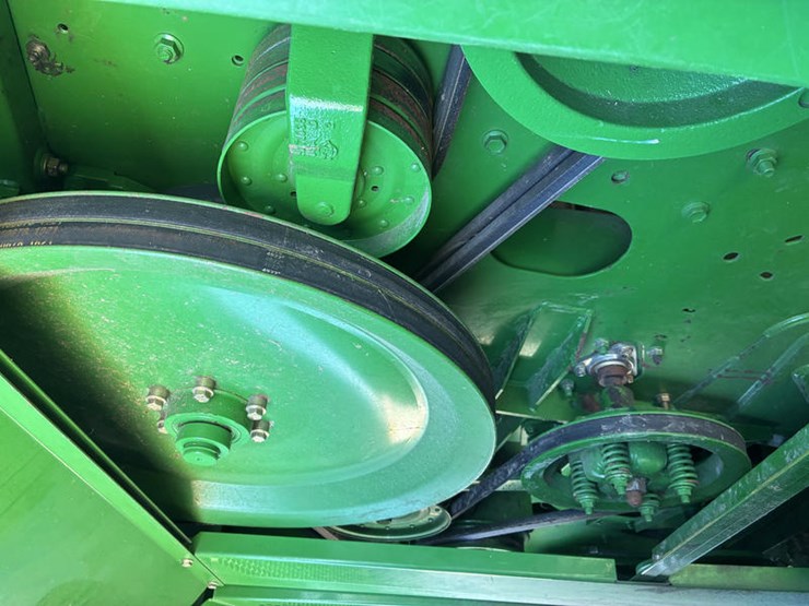 2005-john-deere-9660-sts-image-66