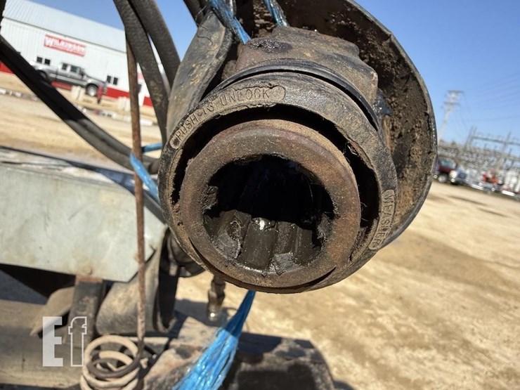 meyers-spreader-5872-image-8