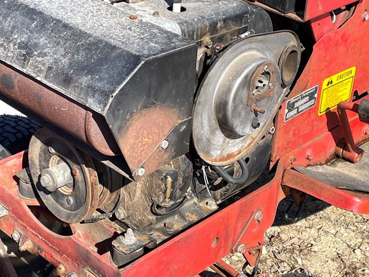 massey-ferguson-1200-image-30