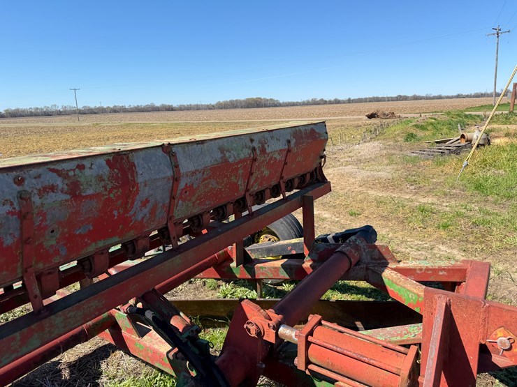 #42473-•-levee-squeeze-w/seeder-109-image-42