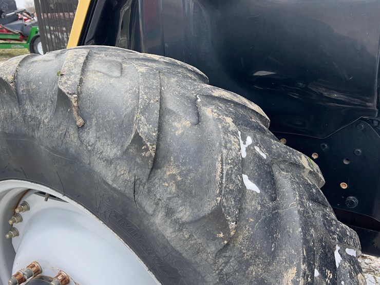 2002-challenger-mt665-image-36