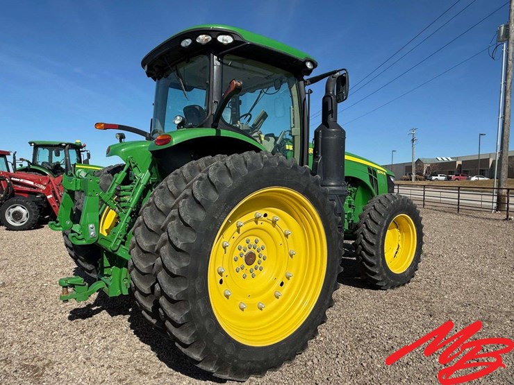 2019-john-deere-8270r-image-5
