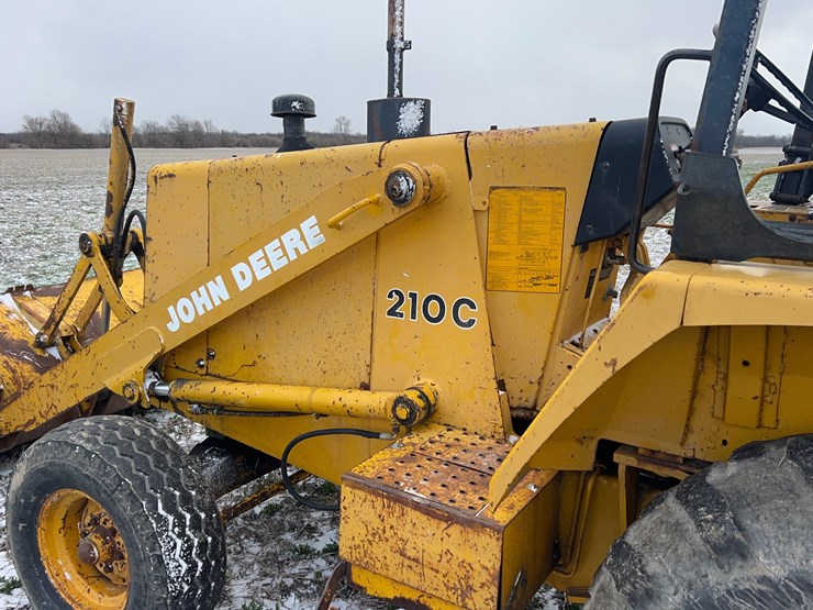 deere-210c-image-27
