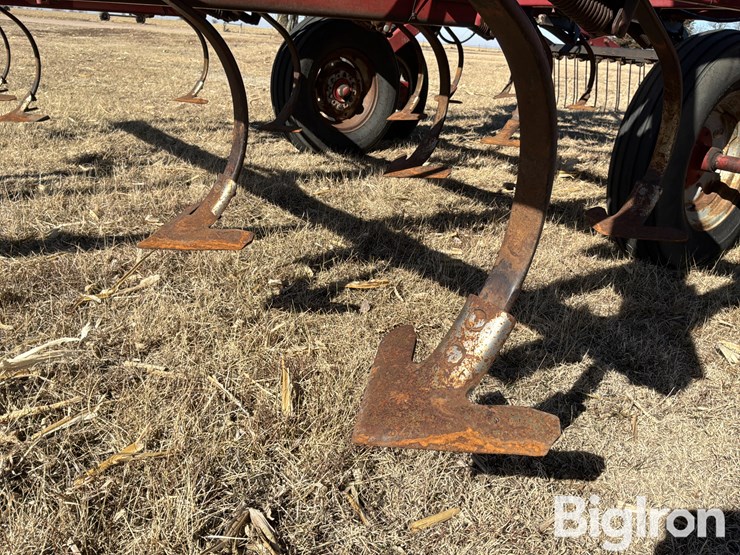 case-ih-4800-image-18