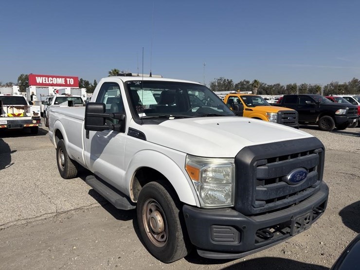 2013-ford-f250-image-4