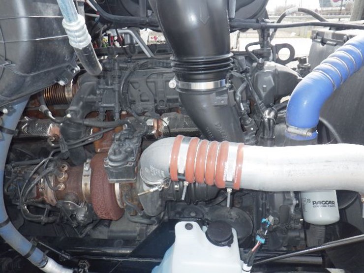 2024-kenworth-t680-image-25