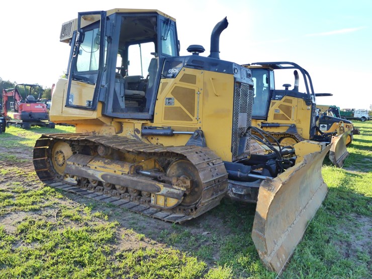 2018-deere-650k-lgp-image-2