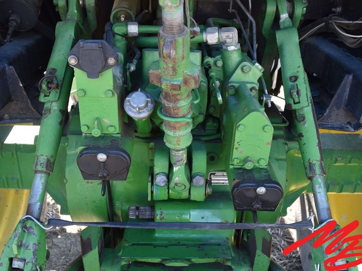 1989-john-deere-4455-image-25