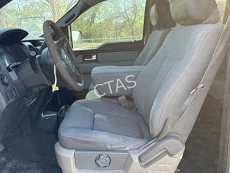 2013-ford-f150-xl-image-16