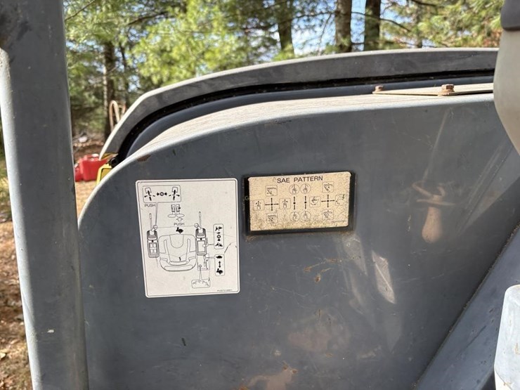 kobelco-sk45sr-image-10