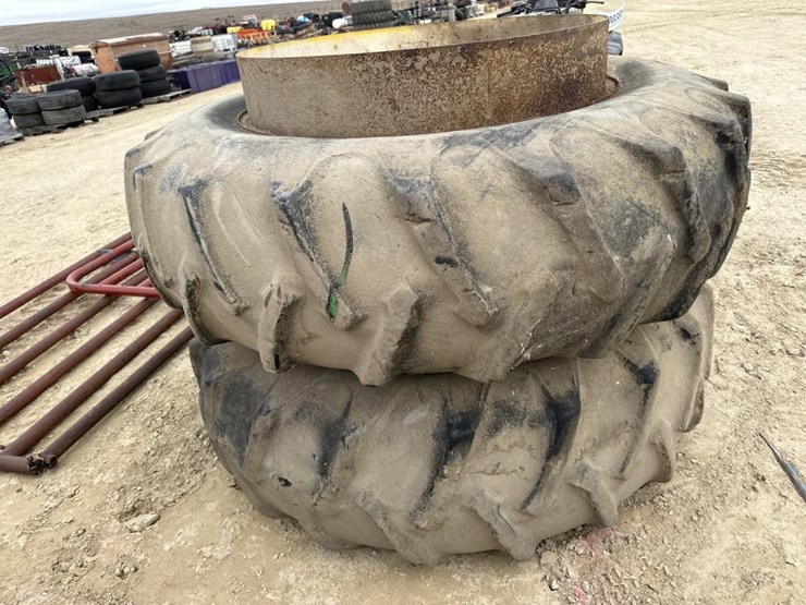 john-deere-4430-image-4