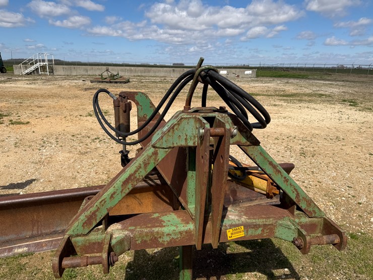 john-deere-155-image-11