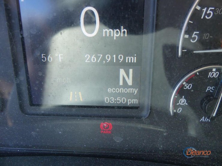 2023-freightliner-cascadia-116-image-19