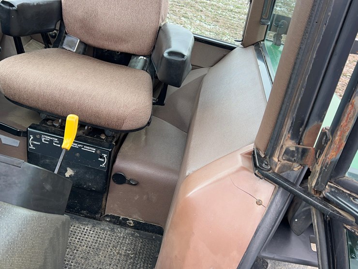 1983-john-deere-4450-image-38