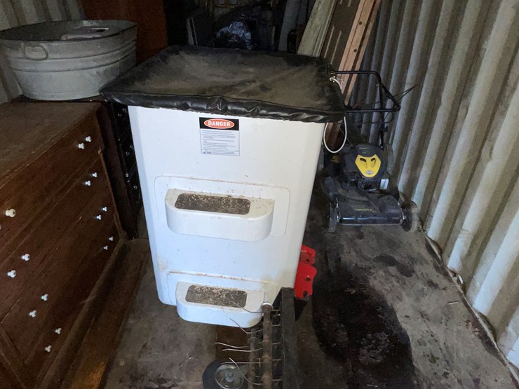 #1000-•-2024-cmc-90hd+-lift-(fall-creek,-wi)-image-55