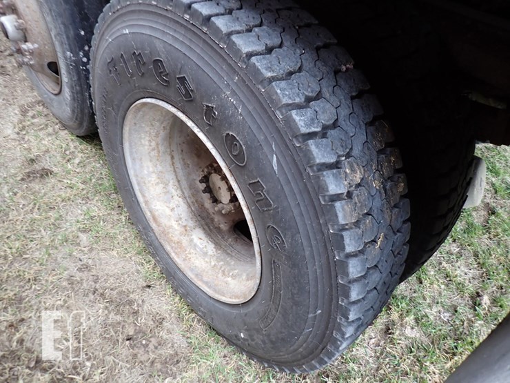 gmc-topkick-image-11