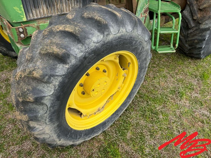 john-deere-2950-image-17