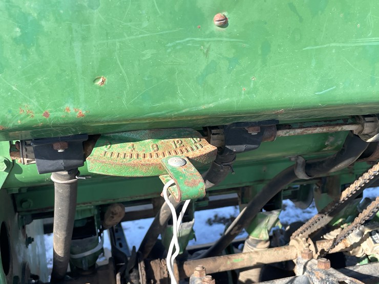 john-deere-8200-image-15