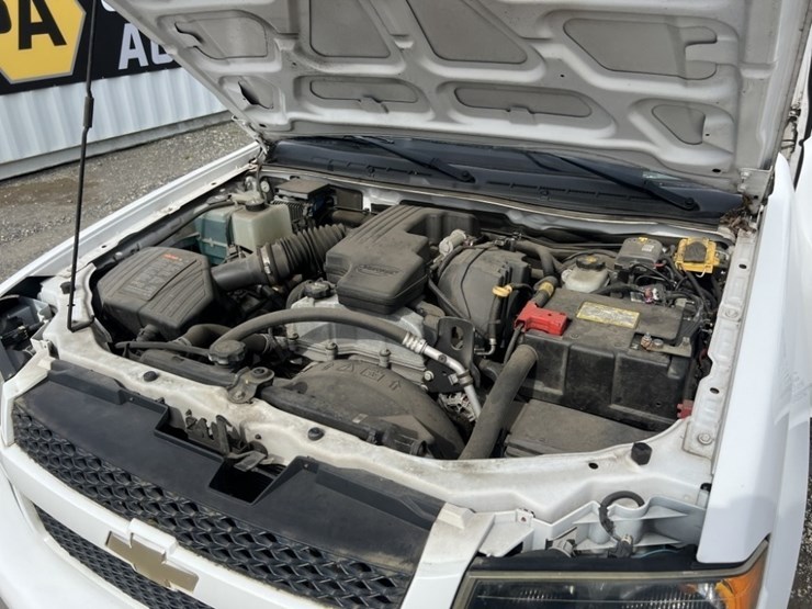 2012-chevrolet-colorado-image-16