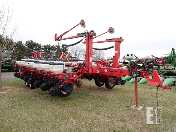 2007-white-8186-image-1