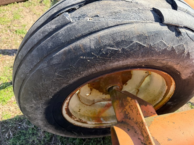 fair-oaks-16x50-image-11