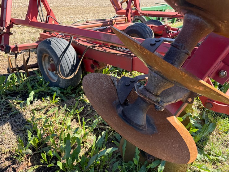 case-ih-3900dh-image-51