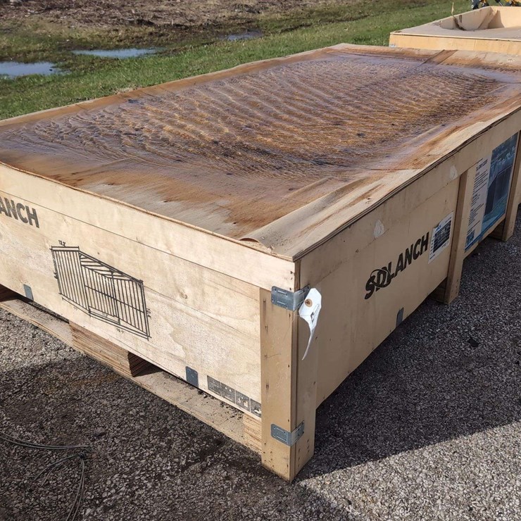 (1) SDLAUNCH SDGM1220F - 240 Sqft. Galvanized Livestock Shed