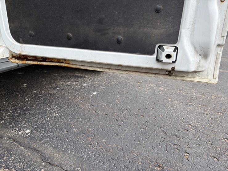 2015-ford-transit-image-28