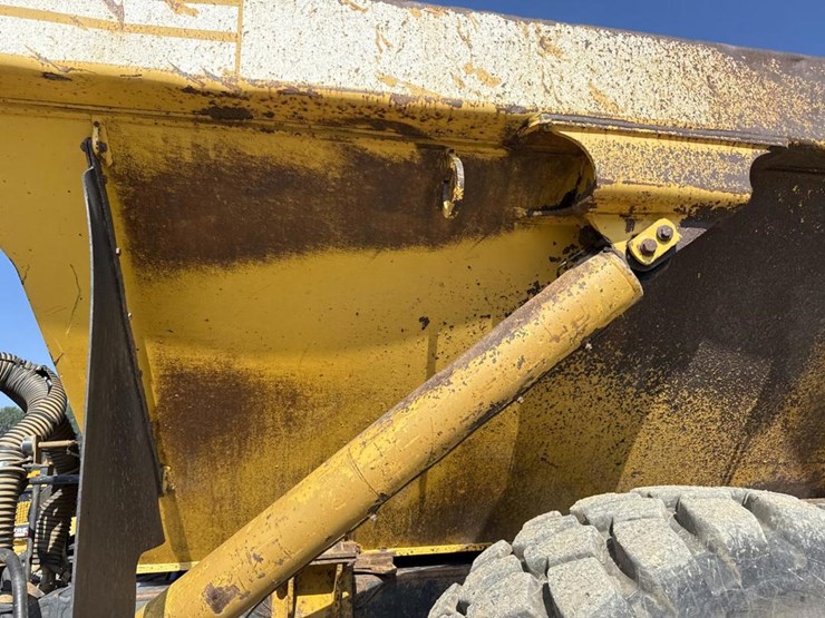 2008-komatsu-hm400-2-image-39