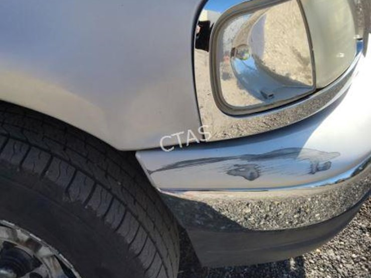 2000-ford-expedition-xlt-image-19