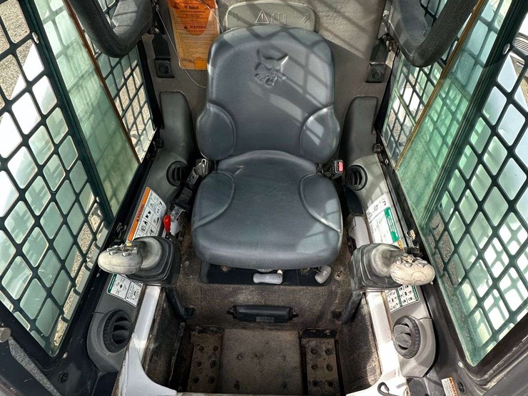 2008-bobcat-a300-image-22