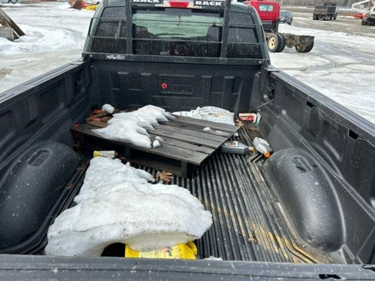 2016-ford-f150-xlt-image-39