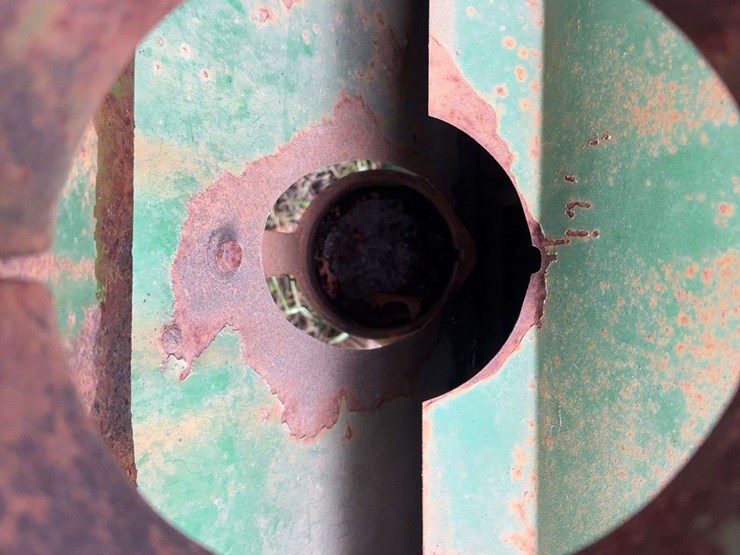 john-deere-no.-50-mounted-sheller-image-17
